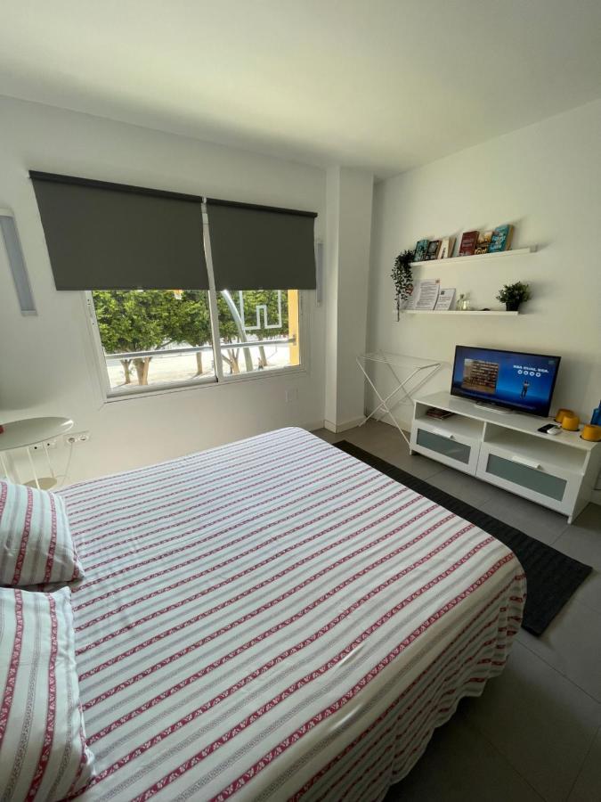 Plaza De Toros / Centro Apartment Malaga Luaran gambar