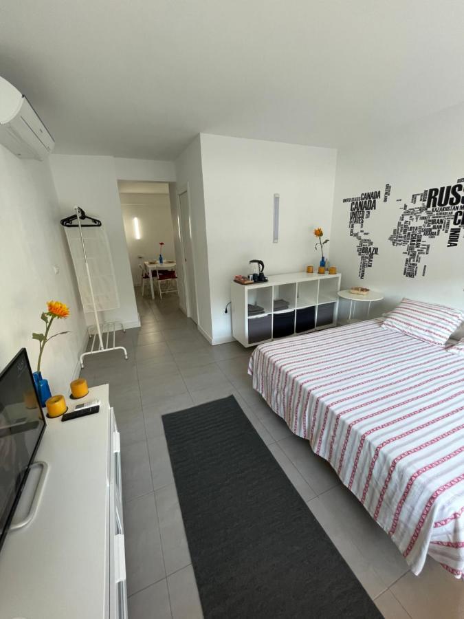 Plaza De Toros / Centro Apartment Malaga Luaran gambar
