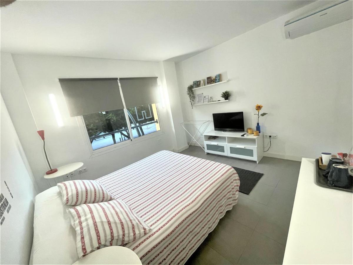 Plaza De Toros / Centro Apartment Malaga Luaran gambar